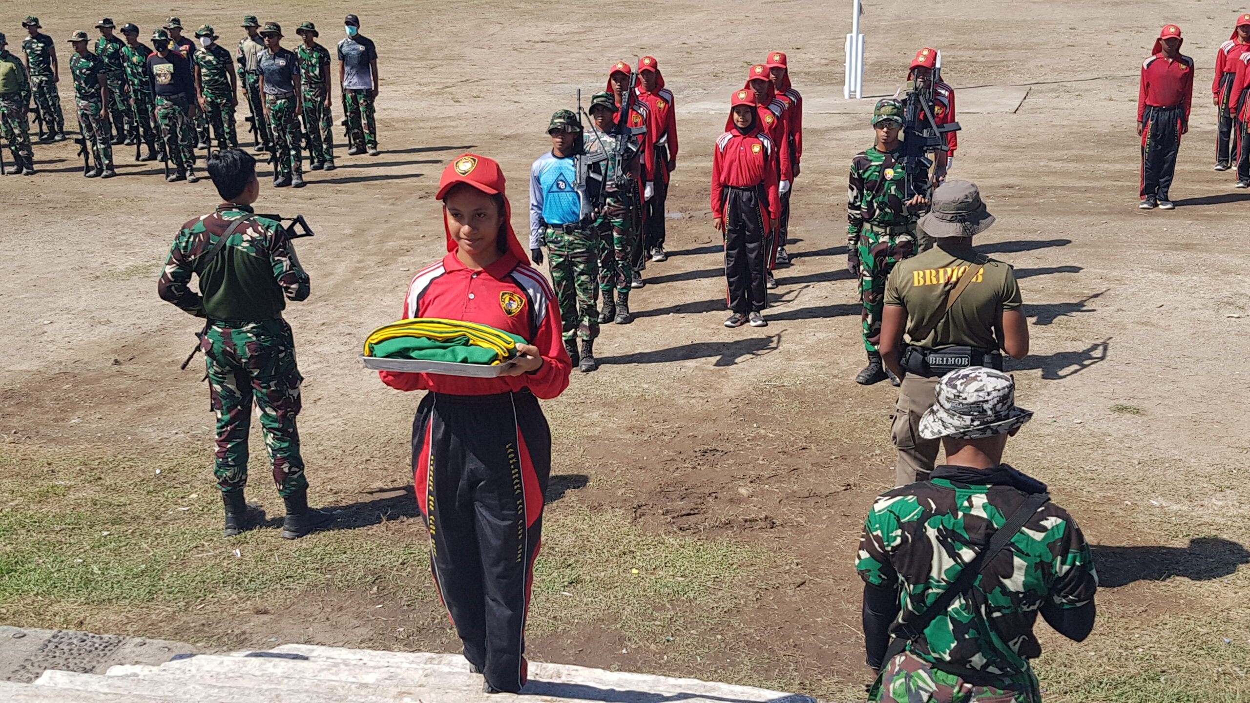 Ini salah satu sesi latihan gabungan antara Paskibraka dan pasukan 45 yang berasal dari TNI-Polri. FOTO:MW/RP